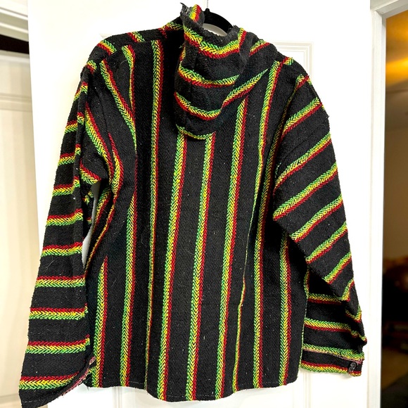 Cold weather poncho style hoodie - Picture 2 of 2